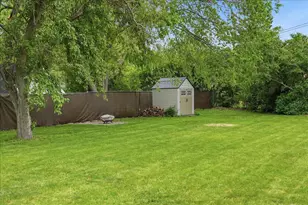 2009 Portage Rd, Madison, WI 53704 - Photo 34