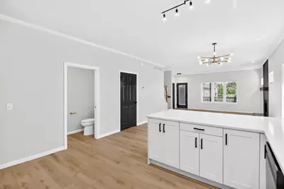 8141 Blakton Road, Madison, WI 53719 - Photo 6