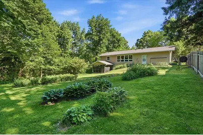 5101 Retana Drive, Madison, WI 53714 - Photo 12