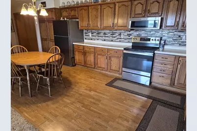 812 Pattee Drive, Waupun, WI 53963 - Photo 6