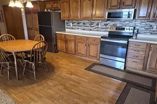 812 Pattee Dr, Waupun, WI 53963 - Photo 6
