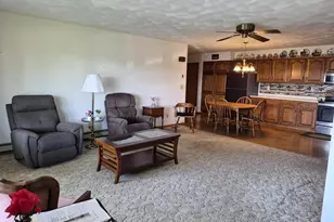 812 Pattee Dr, Waupun, WI 53963 - Photo 10
