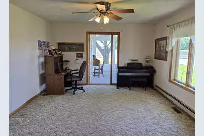 812 Pattee Drive, Waupun, WI 53963 - Photo 18