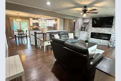 5594 Lavin Way, Waunakee, WI 53597 - Photo 10