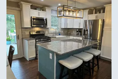 5594 Lavin Way, Waunakee, WI 53597 - Photo 4