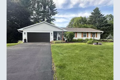 5594 Lavin Way, Waunakee, WI 53597 - Photo 1