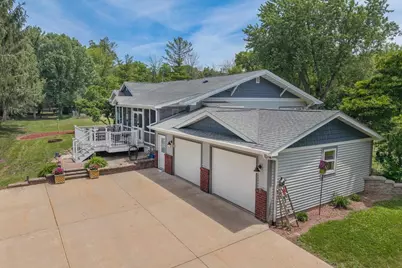 5086 Valley Heights Road, Oshkosh, WI 54904 - Photo 4
