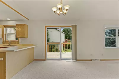 544 Berwick Drive, Sun Prairie, WI 53590 - Photo 12