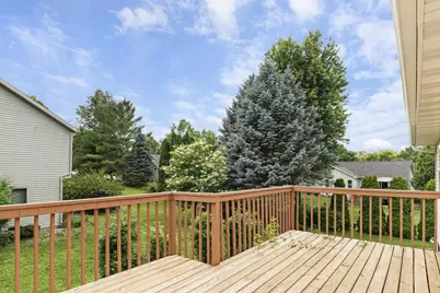 544 Berwick Drive, Sun Prairie, WI 53590 - Photo 8