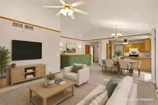 544 Berwick Dr, Sun Prairie, WI 53590 - Photo 12