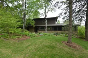 4105 Keewatin Trail, Verona, WI 53593 - Photo 2