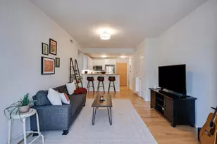 360 W Washington Ave, Madison, WI 53703 - Photo 6