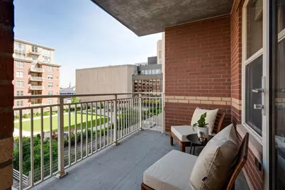 360 W Washington Avenue #712, Madison, WI 53703 - Photo 12