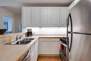 360 W Washington Ave, Madison, WI 53703 - Photo 10