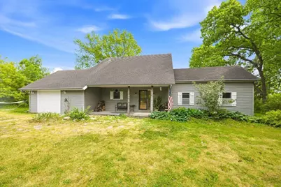 75 County Road A, Cambridge, WI 53523 - Photo 2