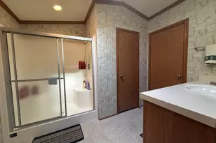 731 Sunset Blvd, Wisconsin Dells, WI 53965 - Photo 12