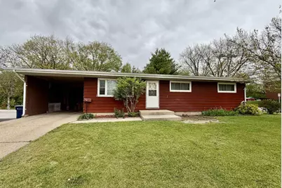 265 E Memorial Drive, Janesville, WI 53545 - Photo 1