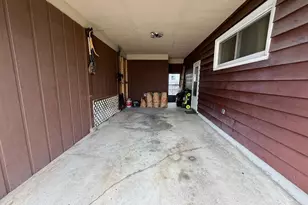 265 E Memorial Dr, Janesville, WI 53545 - Photo 22
