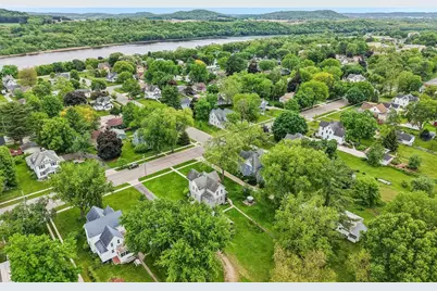 315 Park Avenue, Prairie Du Sac, WI 53578 - Photo 44