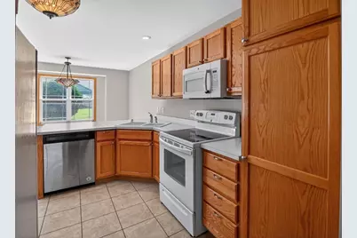 4817 Marsh Road, Madison, WI 53718 - Photo 8