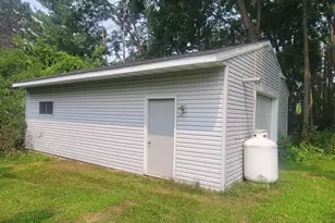 304 10th Ave, Baraboo, WI 53913 - Photo 36