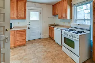 927 Drake St, Madison, WI 53715 - Photo 18