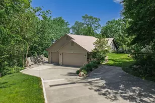 S9194 Dam Heights Rd, Prairie Du Sac, WI 53578 - Photo 6
