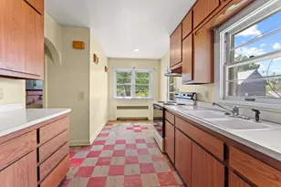 426 4th St, Baraboo, WI 53913 - Photo 6
