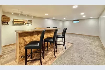2450 S Lathers Road, Beloit, WI 53511 - Photo 28