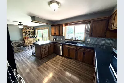 559 Summit Avenue, Monticello, WI 53570 - Photo 20