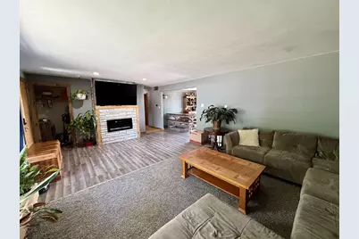 559 Summit Avenue, Monticello, WI 53570 - Photo 6