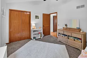 916 Katherine Dr, Sun Prairie, WI 53590 - Photo 24