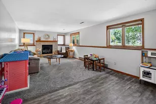 916 Katherine Dr, Sun Prairie, WI 53590 - Photo 30