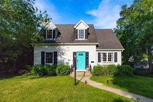 332 Robert St, Fort Atkinson, WI 53538 - Photo 2