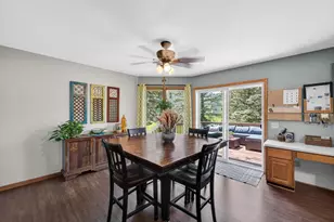 7129 Dorf View Ct, Sauk City, WI 53583 - Photo 6