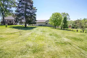 E2392 Black Forest Dr, La Valle, WI 53941 - Photo 26
