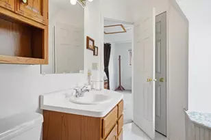 2029 Skyline Dr, Stoughton, WI 53589 - Photo 46