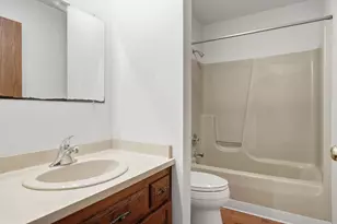 2029 Skyline Dr, Stoughton, WI 53589 - Photo 68