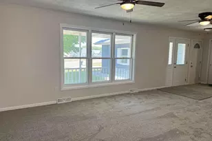 2259 Dupont Dr, Janesville, WI 53546 - Photo 4