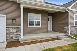 166 S 8th Street, Janesville, WI 53536 - Photo 4