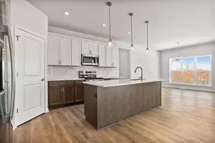 166 S 8th Street, Janesville, WI 53536 - Photo 6