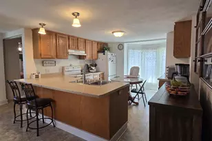 412 N Chatham St, Janesville, WI 53548 - Photo 6