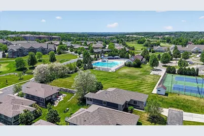 9025 Royal Oaks Circle, Verona, WI 53593 - Photo 54
