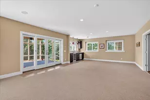 9025 Royal Oaks Cir, Verona, WI 53593 - Photo 36