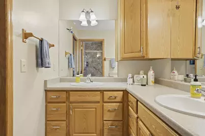 422 Bailey Drive, Madison, WI 53718 - Photo 24