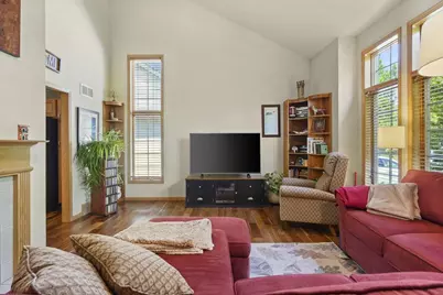 422 Bailey Drive, Madison, WI 53718 - Photo 6