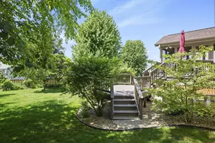 422 Bailey Dr, Madison, WI 53718 - Photo 40