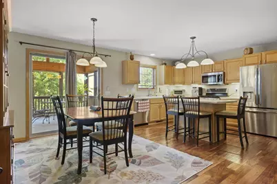 422 Bailey Drive, Madison, WI 53718 - Photo 10