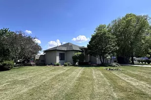 2426 N Sumac Dr, Janesville, WI 53545 - Photo 46