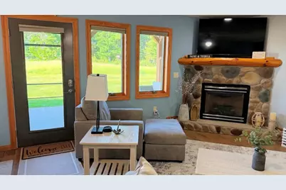 2013 S Czech Court #1102, Arkdale, WI 54613 - Photo 6